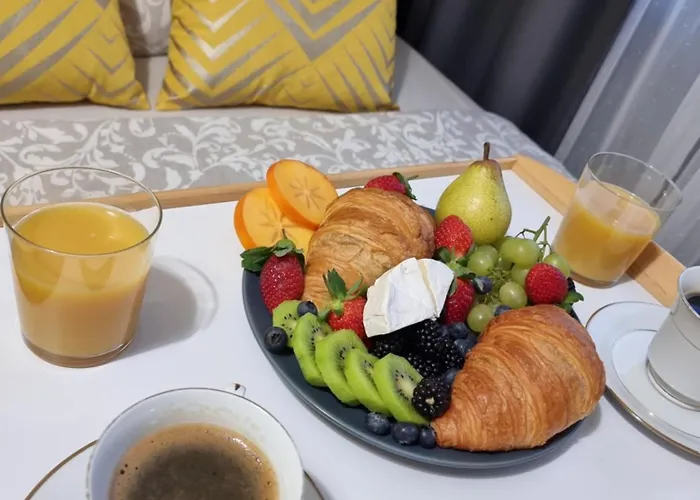 Homestay Pokoje Czestochowa *